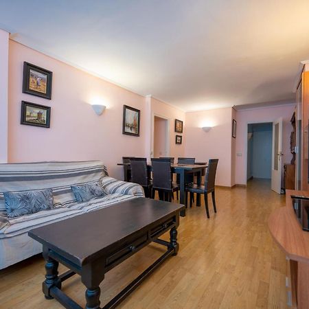 בנידורם Beautiful Parque Loix 4 Bedroom Apartment Shared Pool, Tennis Court מראה חיצוני תמונה