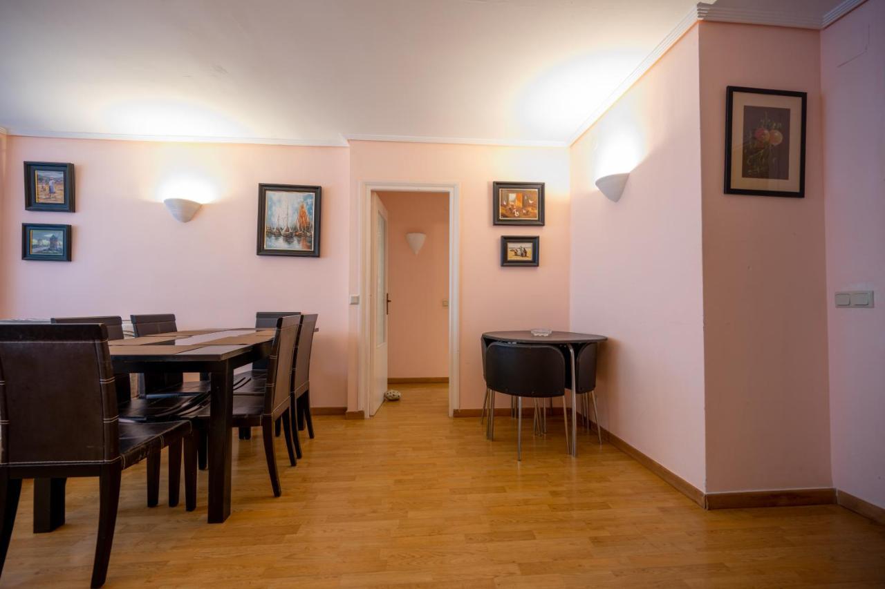 בנידורם Beautiful Parque Loix 4 Bedroom Apartment Shared Pool, Tennis Court מראה חיצוני תמונה