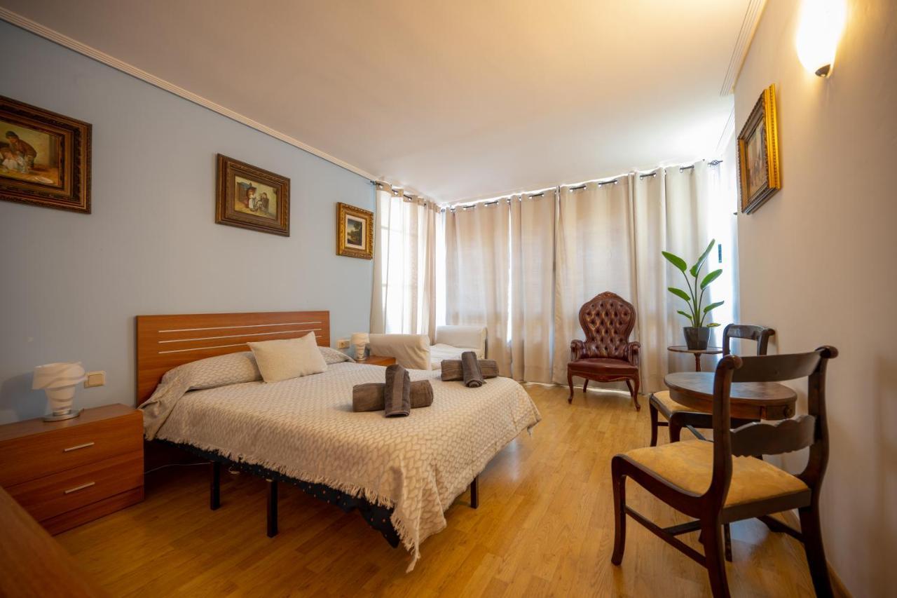 בנידורם Beautiful Parque Loix 4 Bedroom Apartment Shared Pool, Tennis Court מראה חיצוני תמונה